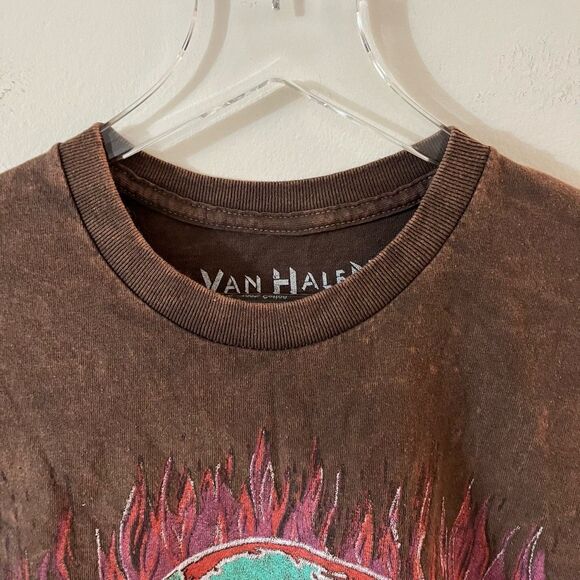 NWOT Van Halen 1979 World Tour Distressed Tee Shirt Unisex Medium - Picture 3 of 10